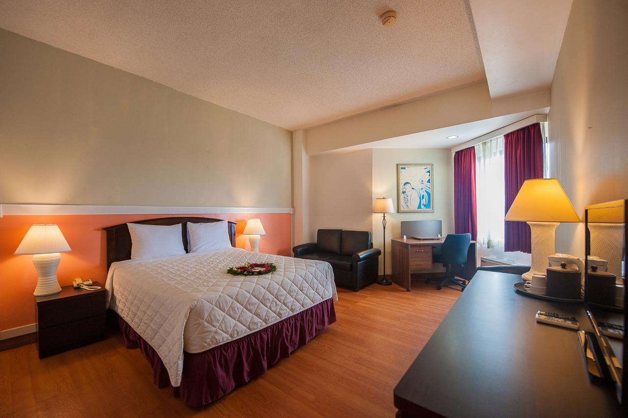 Grand Plaza Hotel Tumon Exterior photo