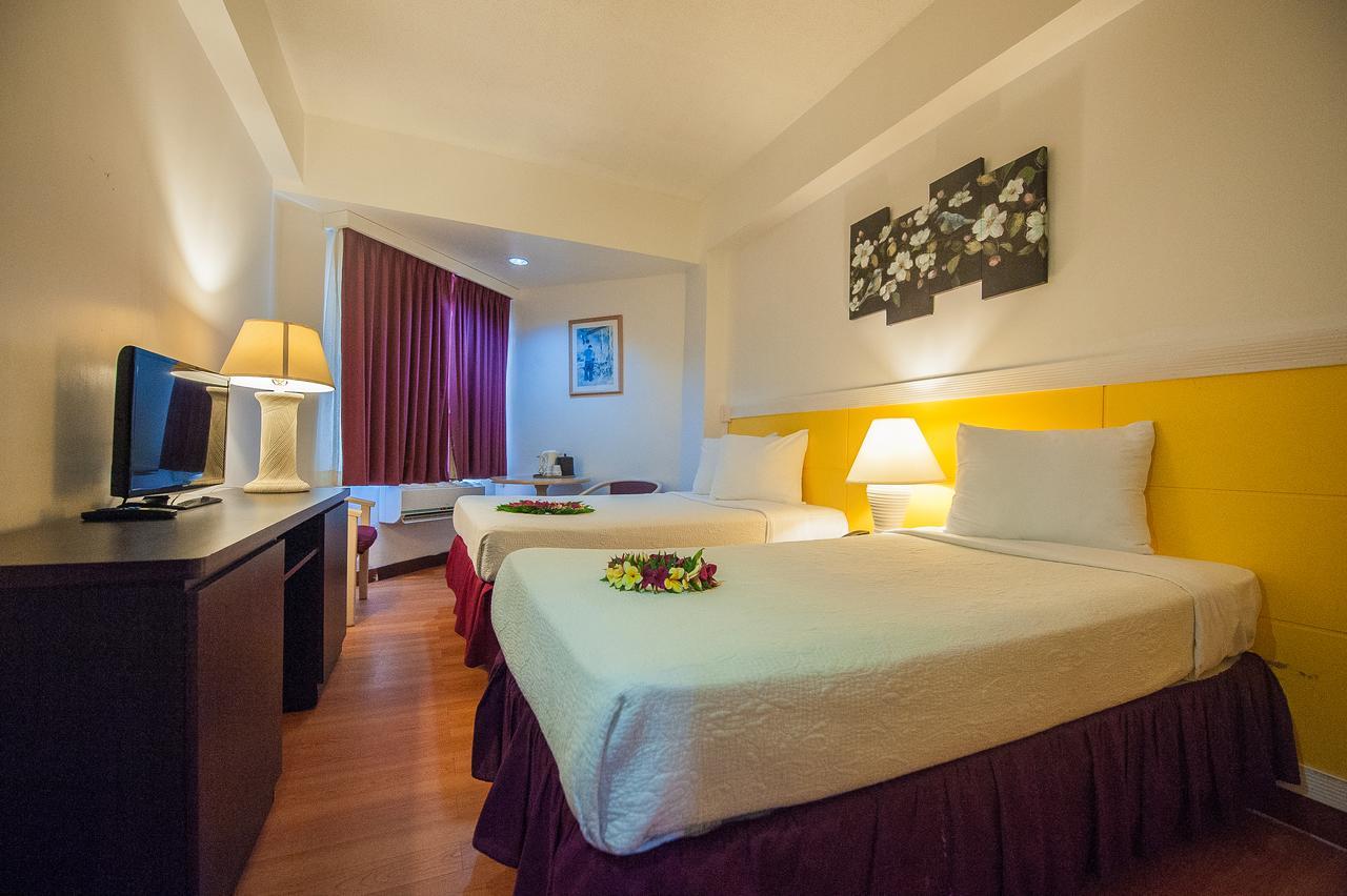 Grand Plaza Hotel Tumon Exterior photo